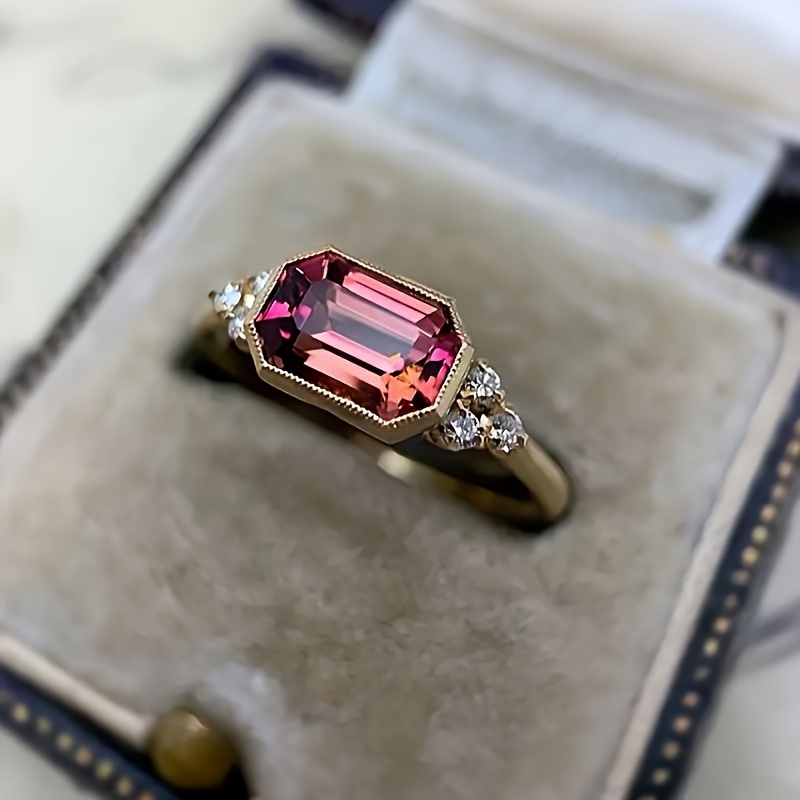 Vintage Claddagh Ring Women Red Zirconia Copper Plating Jewel